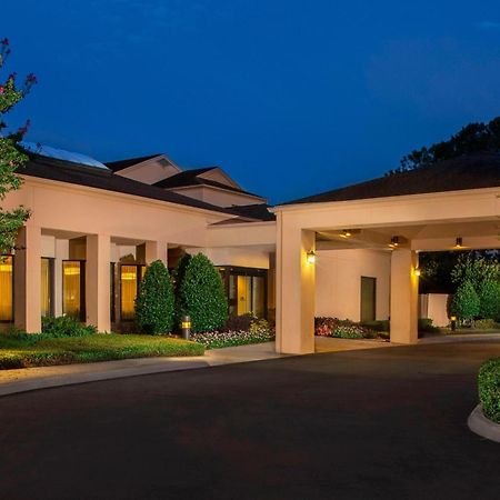 Отель Courtyard By Marriott Baton Rouge Acadian Centre/Lsu Area Экстерьер фото